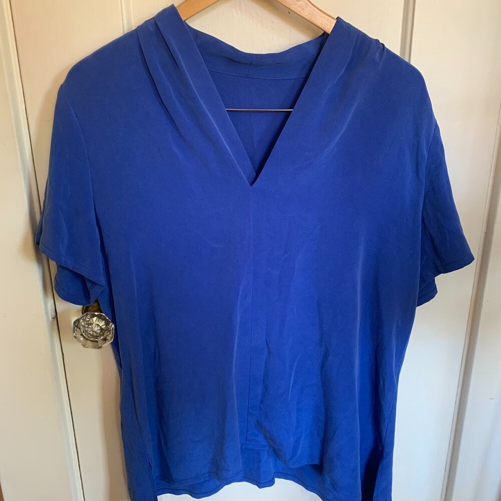VTG Handmade Blouse L  Silk Blue Short Sleeve Side Slit Elevated Basic Minimal